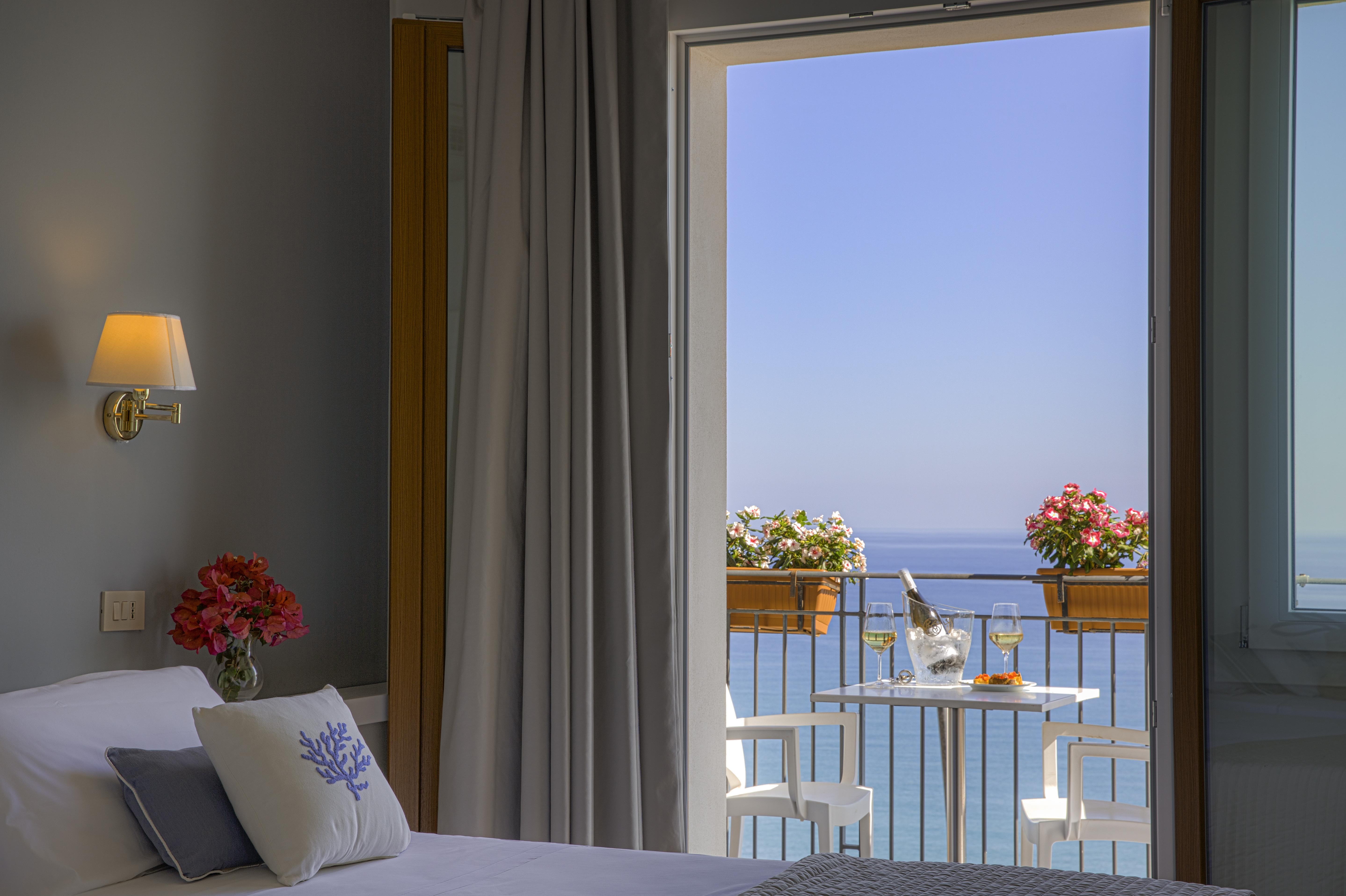 Hotel Punta Nord Est Castellammare del Golfo Zewnętrze zdjęcie